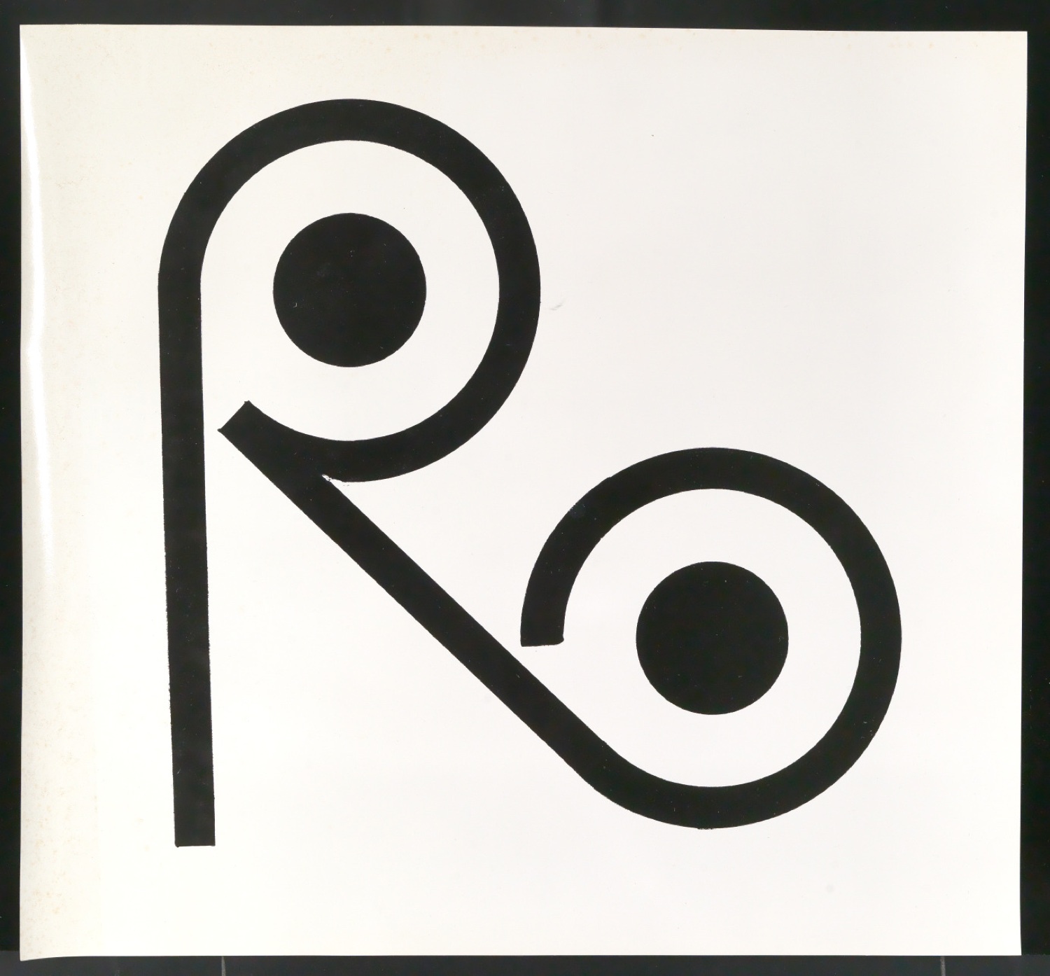 Entwürfe und Reproduktionen von Firmenzeichen für Georg-Rentsch-Söhne [1950] — Blatt 15