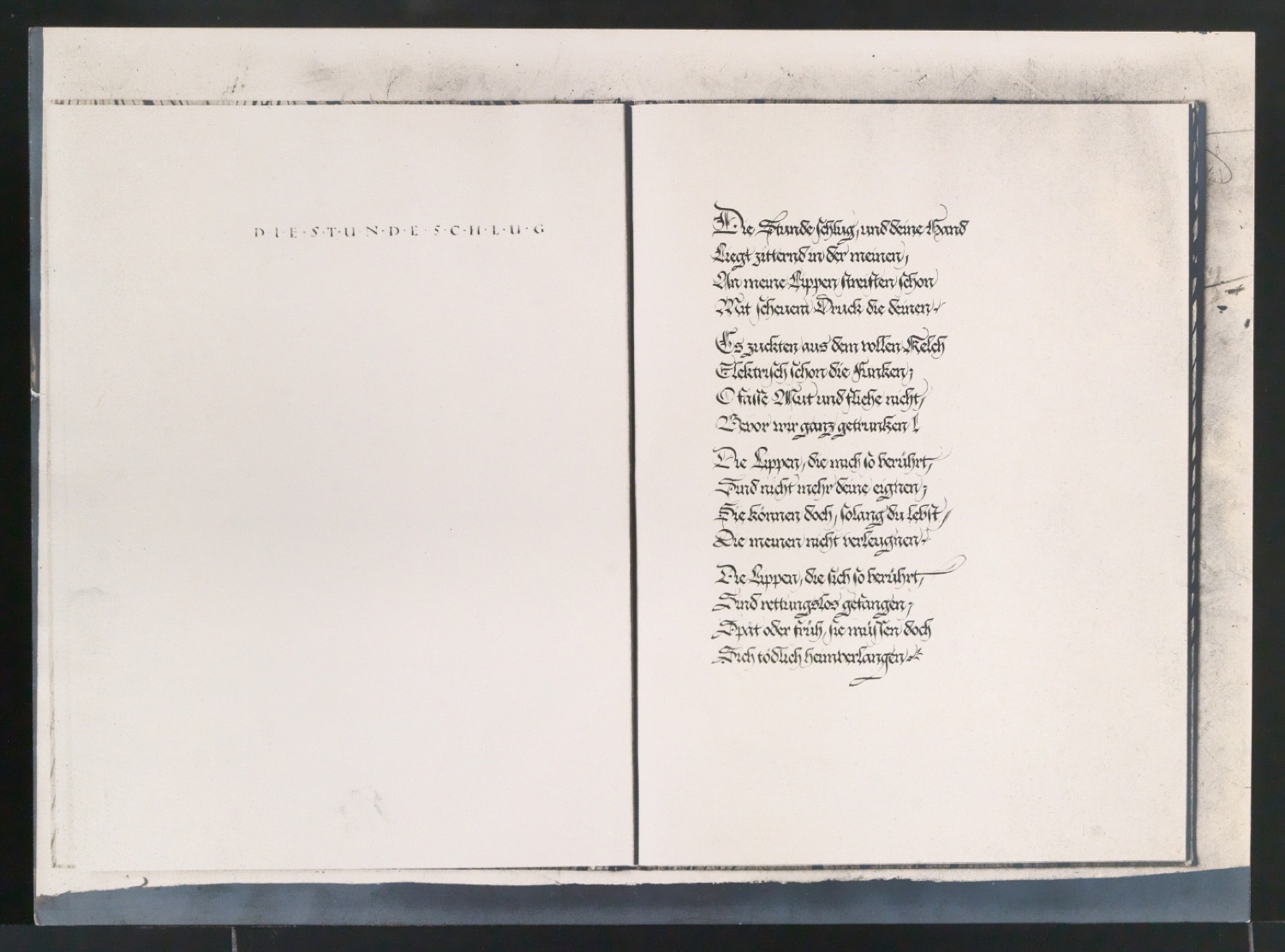 Konvolut Fotoabzüge von Buchseiten mit Kalligraphien von Jan Tschichold — Blatt 43