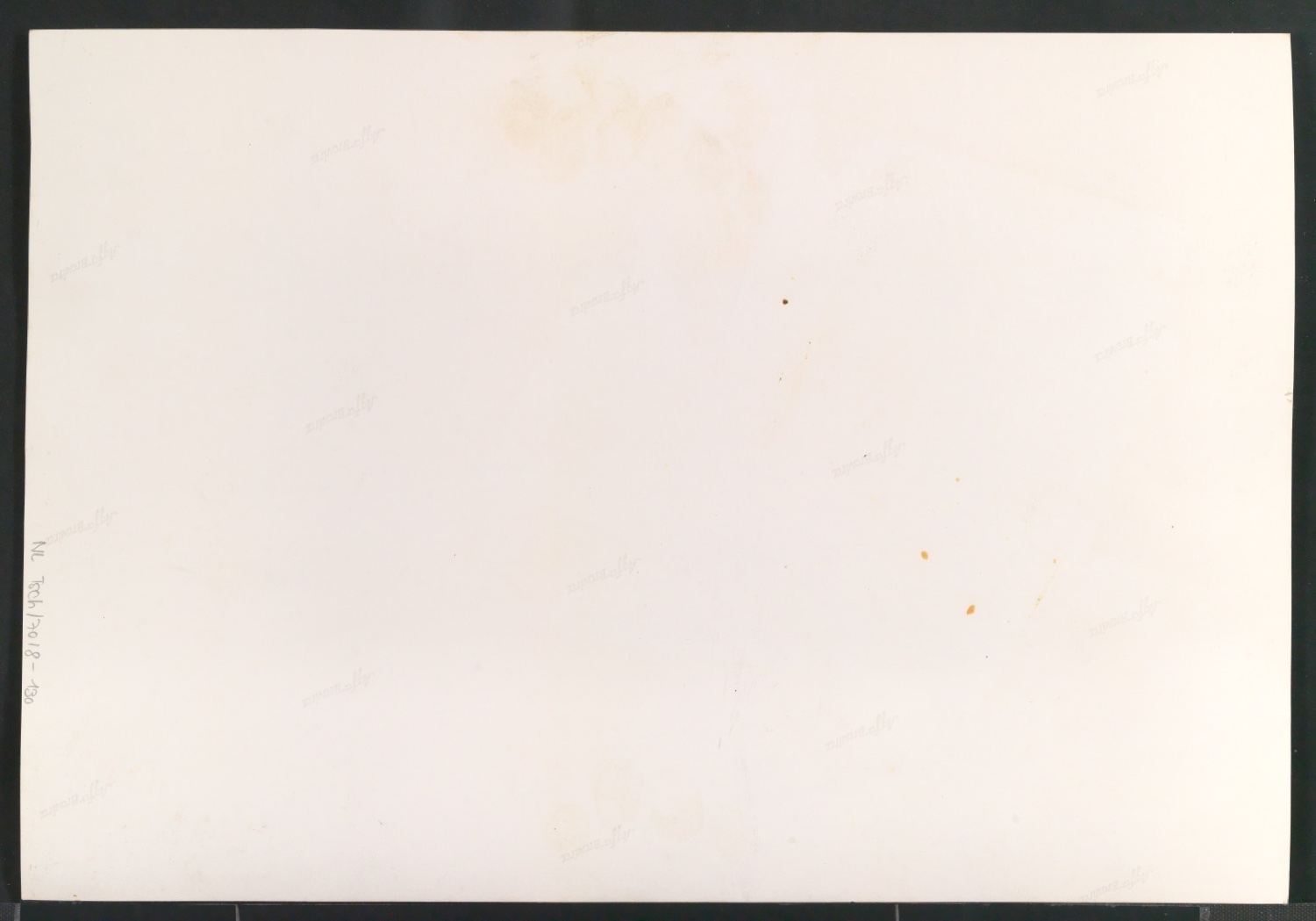 Fotokopien verschiedener Alphabete unter anderem der Garamond — Blatt 24