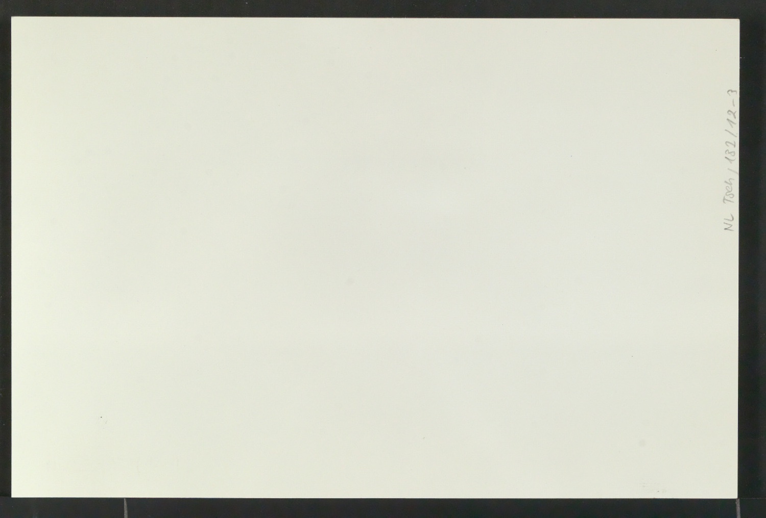 Korrekturfahnen einer Illustration für Asymmetric Typography — Blatt 6