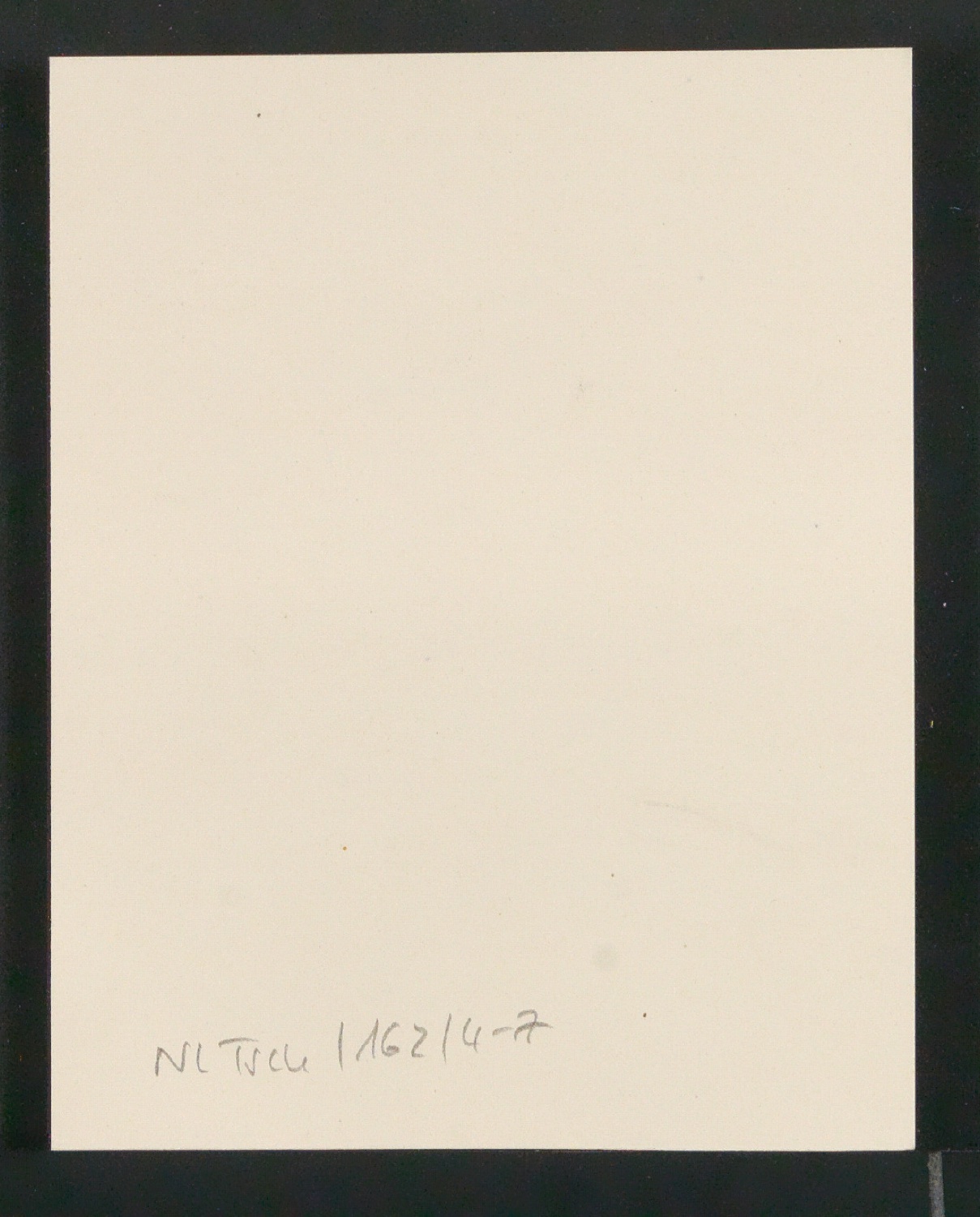 Entwurfszeichnungen für Titelblätter und Einbände verschiedener Verlage — Blatt 14