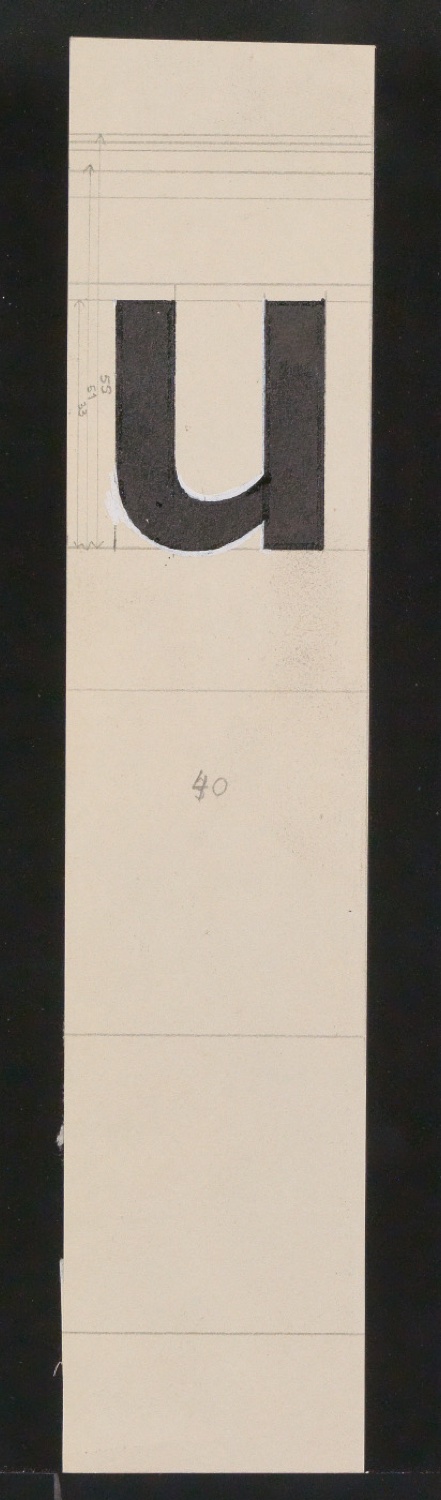 Mappe mit Entwurfszeichnungen Uhertype Halbfette Standard-Grotesk Supérieures — Blatt 13