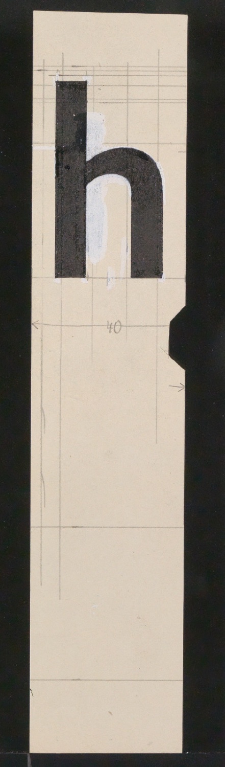 Mappe mit Entwurfszeichnungen Uhertype Halbfette Standard-Grotesk Supérieures — Blatt 15