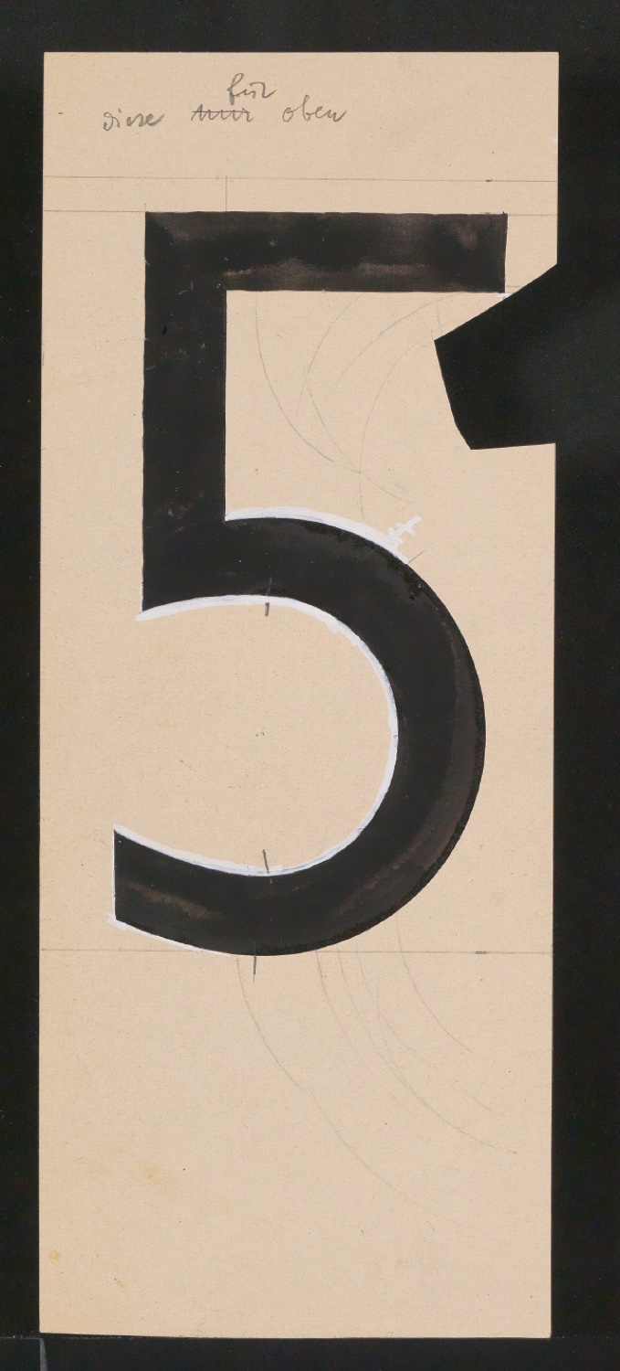 Mappe mit Entwurfszeichnungen Uhertype Halbfette Standard-Grotesk Ziffern — Blatt 35