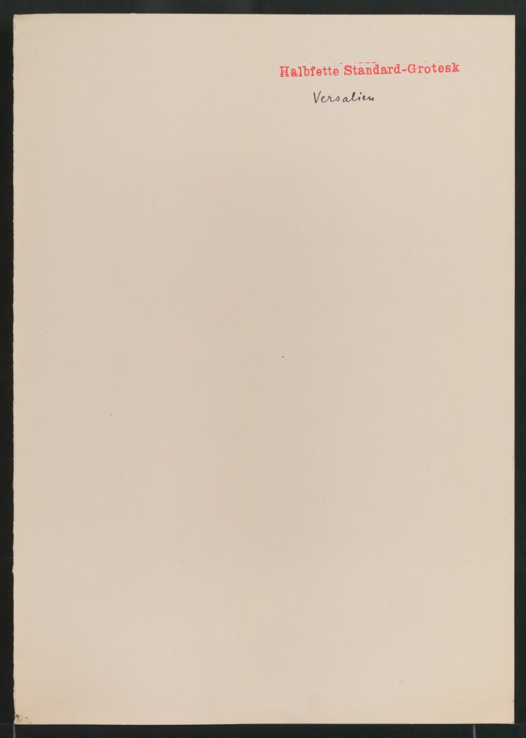 Mappe mit Entwurfszeichnungen Uhertype Halbfette Standard-Grotesk Versalien — Blatt 63
