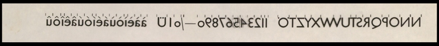 Diapositive der Uhertype Standard-Grotesk und von Uhertype Werbematerial — Blatt 4