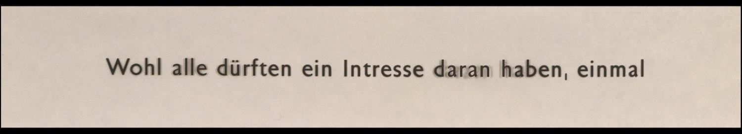 Diapositive der Uhertype Standard-Grotesk und von Uhertype Werbematerial — Blatt 41
