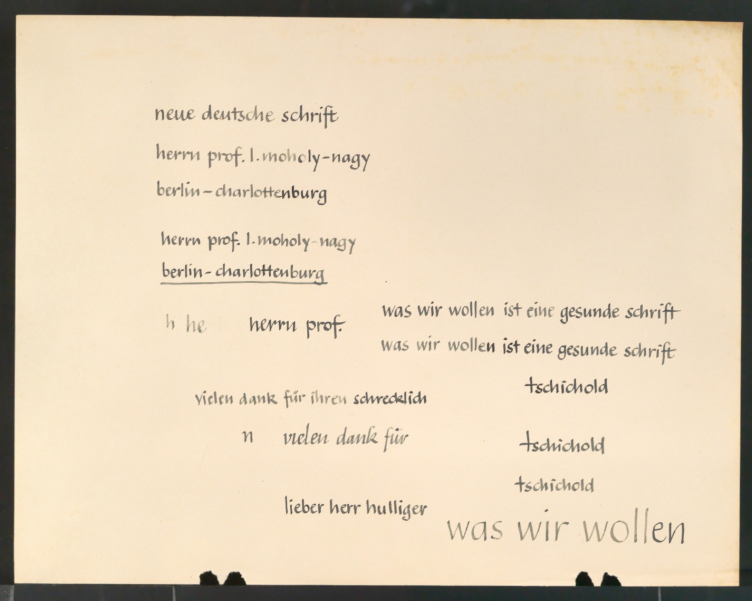 Entwurfszeichnungen verschiedener Schrifttypen — Blatt 39